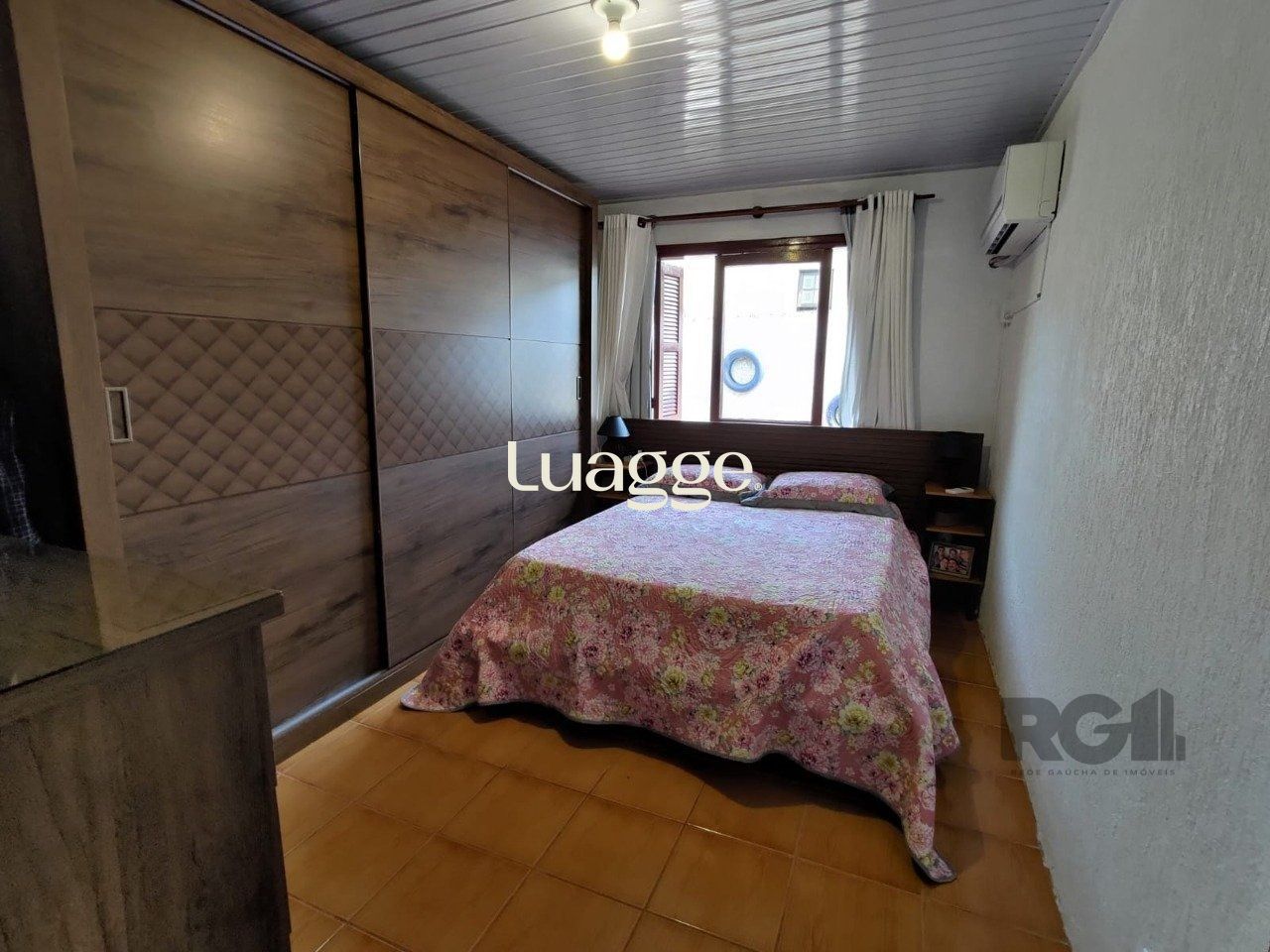 Casa à venda com 3 quartos, 101m² - Foto 13