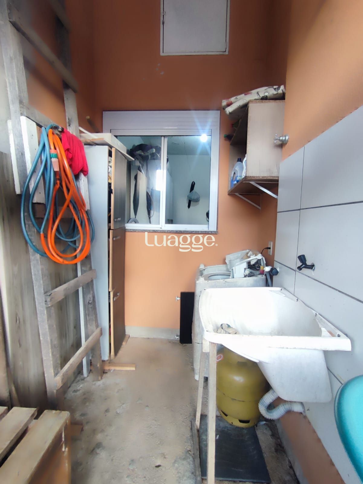 Casa à venda com 2 quartos, 39m² - Foto 9