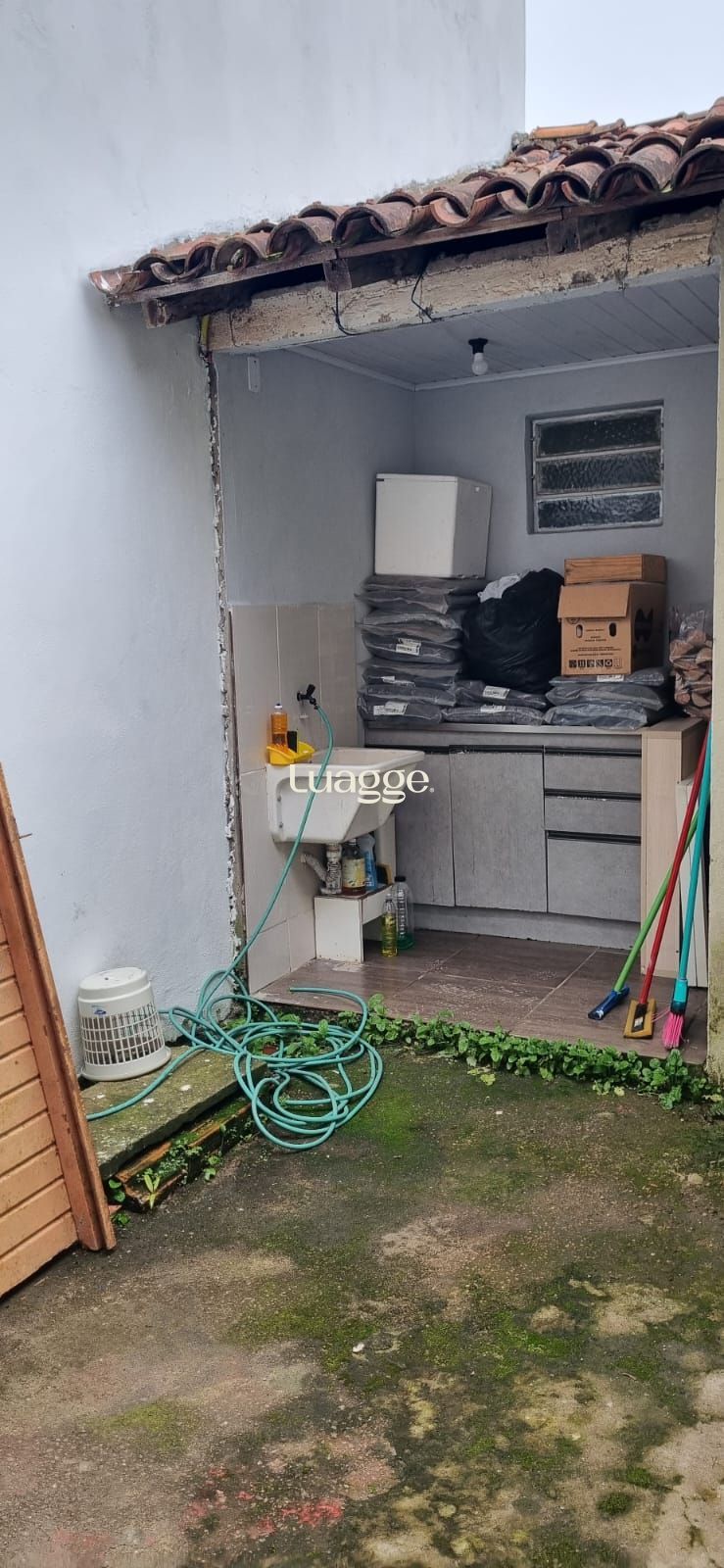 Casa à venda com 3 quartos, 84m² - Foto 3