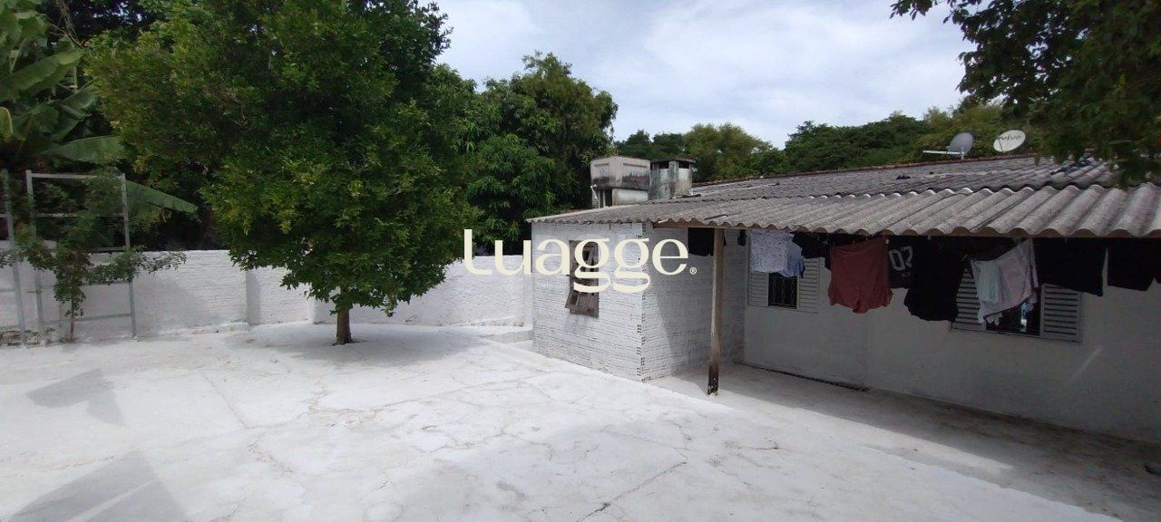 Casa à venda com 7 quartos, 201m² - Foto 9