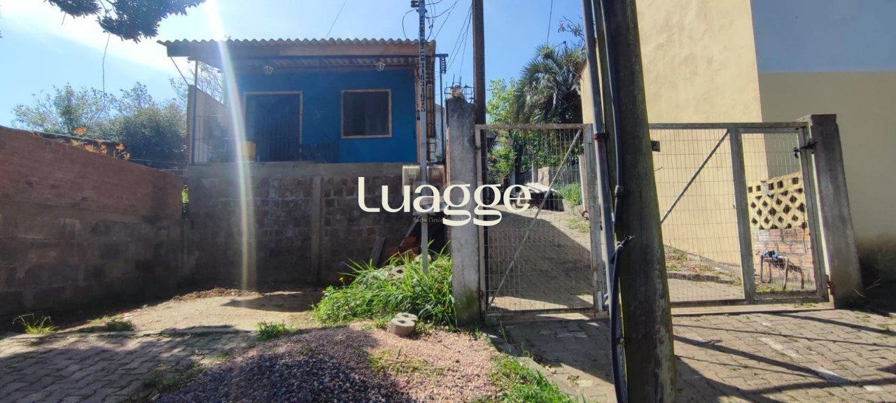 Casa à venda com 3 quartos, 111m² - Foto 1