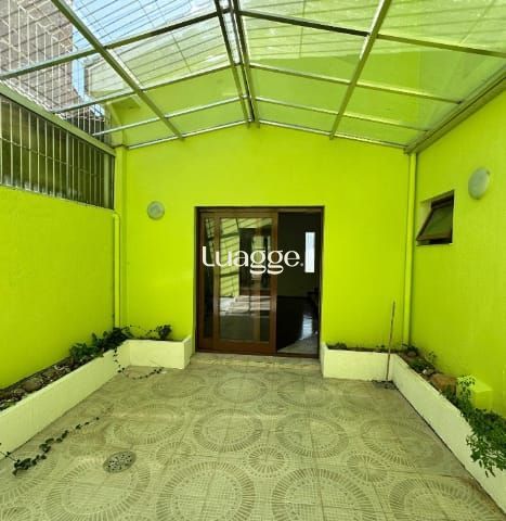 Casa à venda com 3 quartos, 286m² - Foto 12