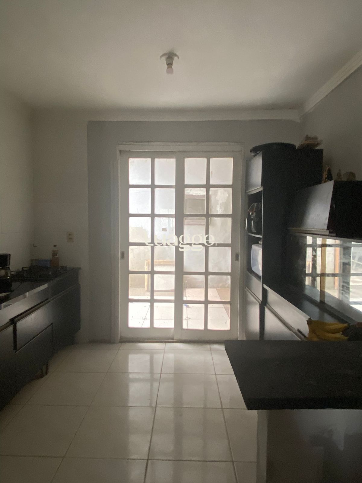 Casa à venda com 2 quartos, 102m² - Foto 15
