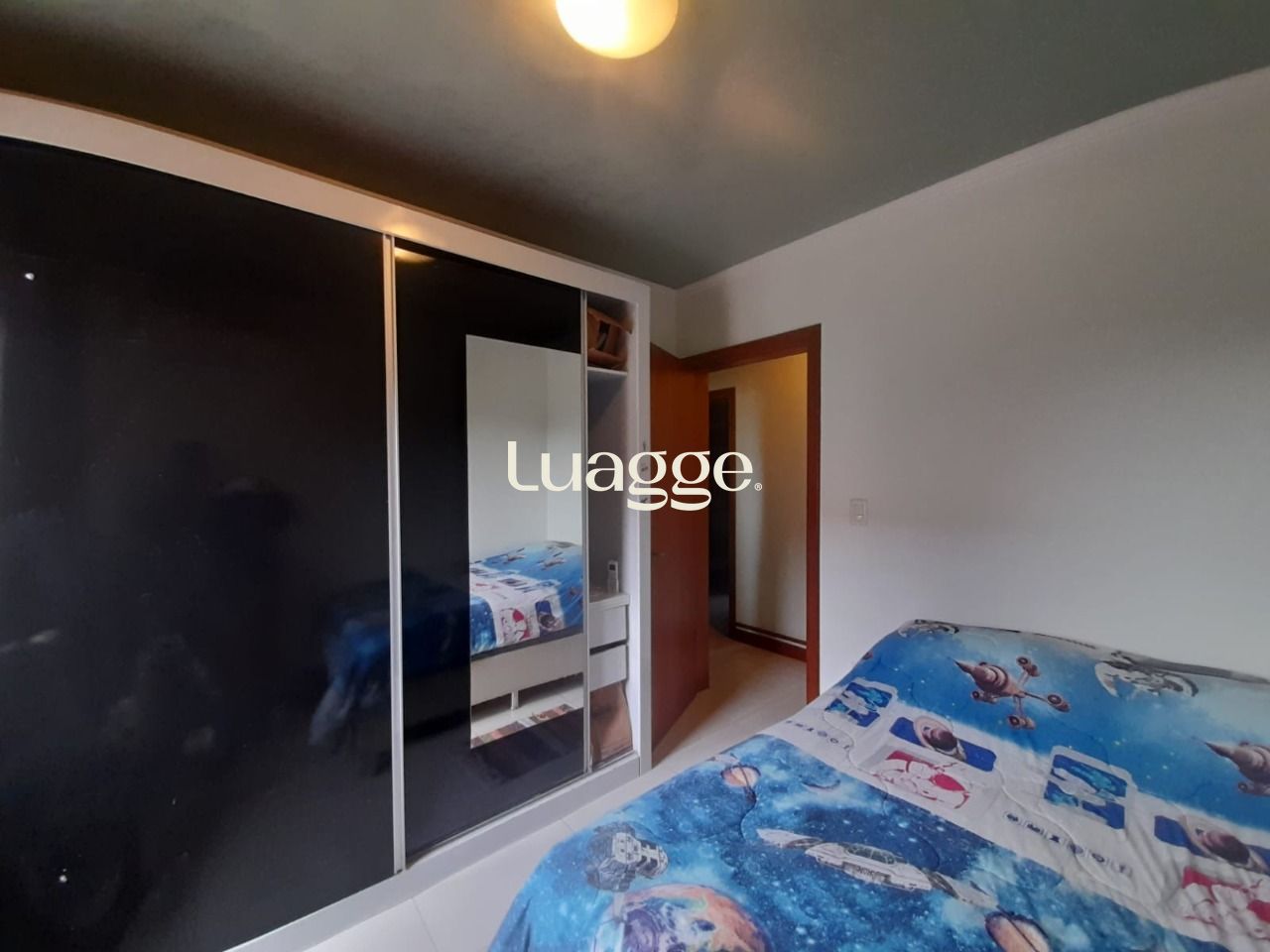 Apartamento à venda com 3 quartos, 153m² - Foto 3