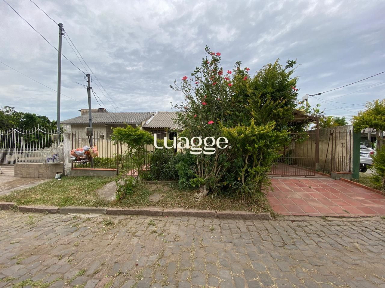 Casa à venda com 4 quartos, 70m² - Foto 17