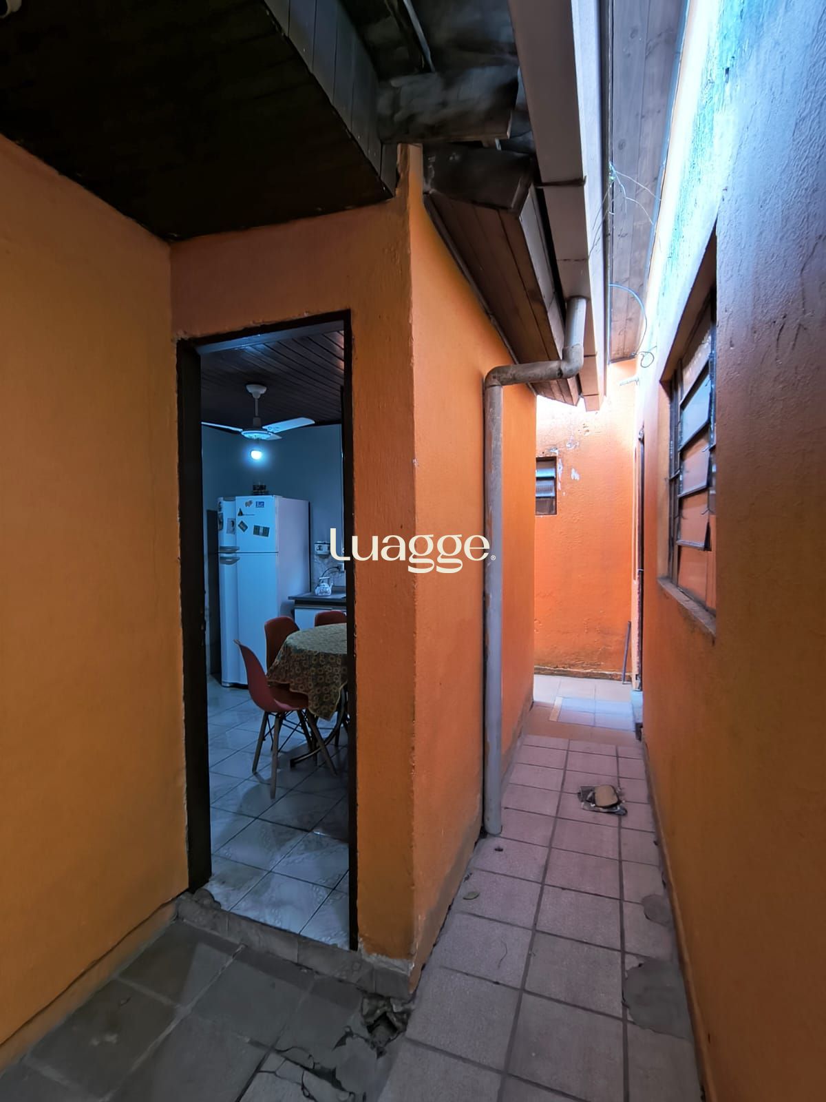 Casa à venda com 3 quartos, 101m² - Foto 11