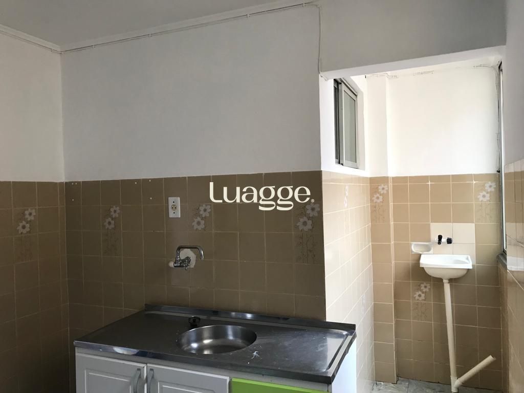 Apartamento à venda com 1 quarto, 35m² - Foto 13