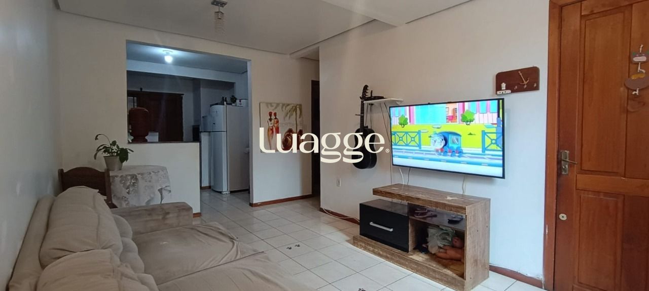 Casa à venda com 2 quartos, 61m² - Foto 4