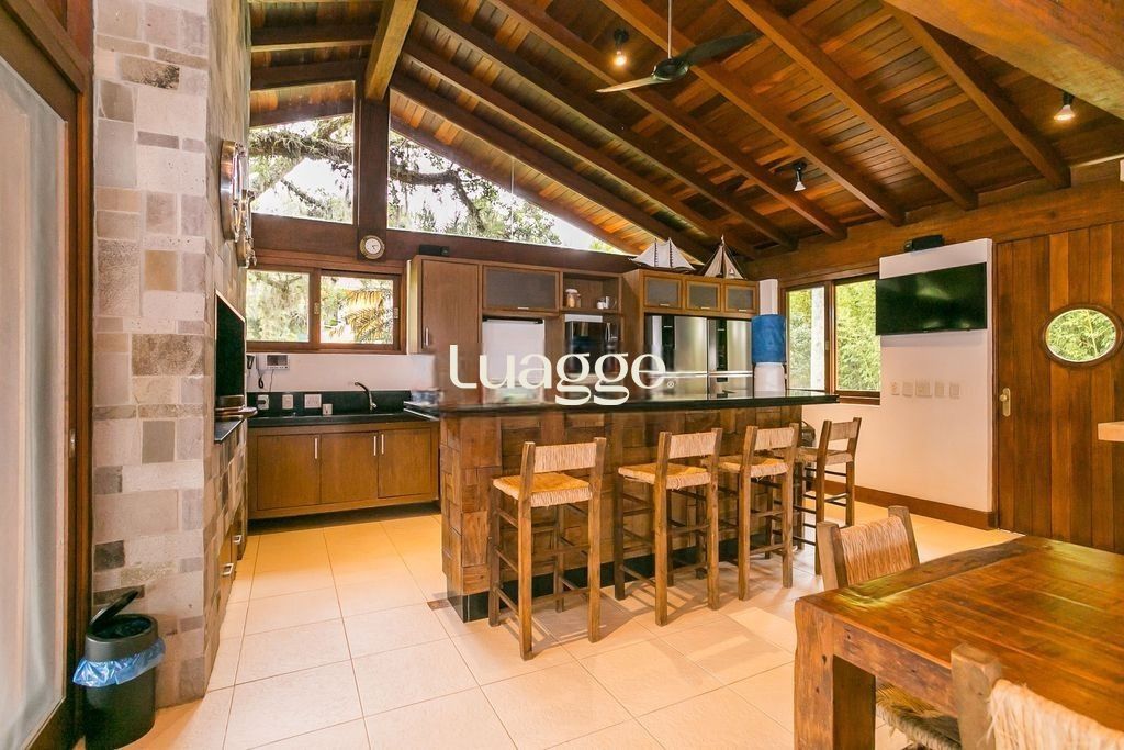 Chácara à venda com 5 quartos, 481m² - Foto 32