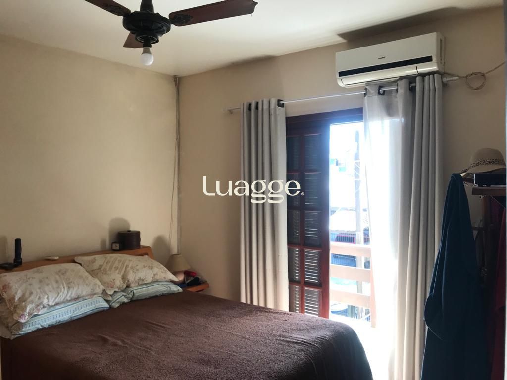 Casa à venda com 3 quartos, 128m² - Foto 32
