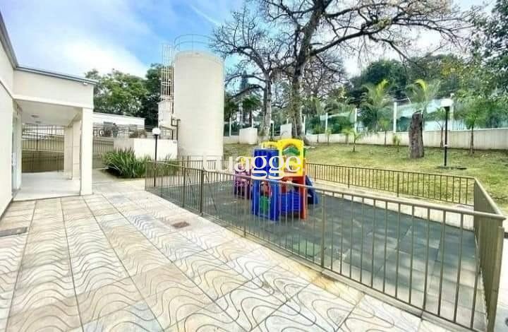 Apartamento à venda com 2 quartos, 40m² - Foto 2