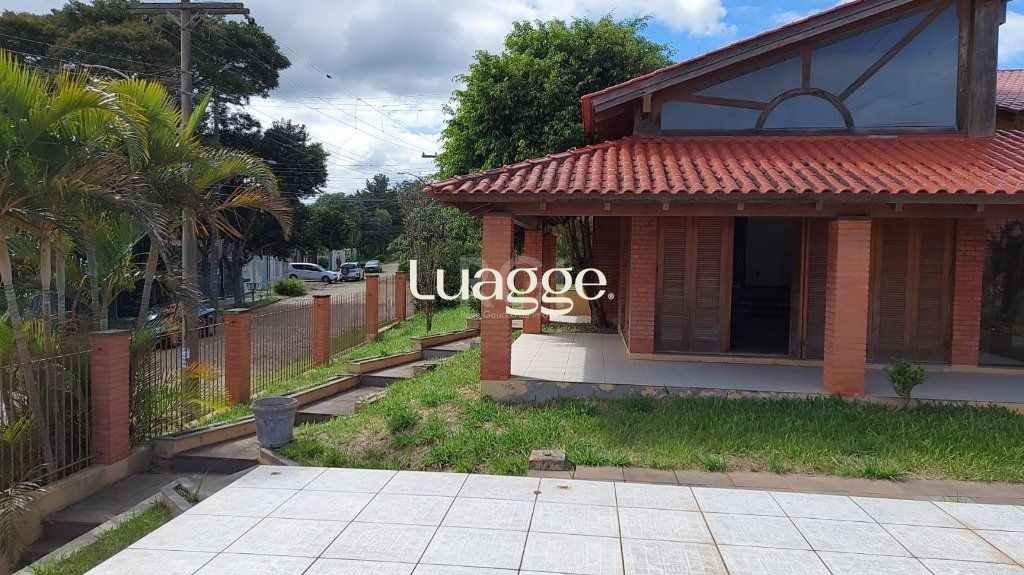 Casa à venda com 3 quartos, 303m² - Foto 12