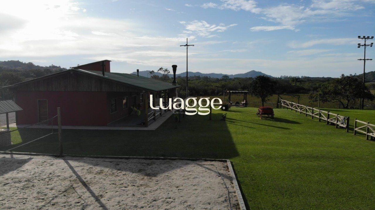Casa à venda com 3 quartos, 370m² - Foto 40