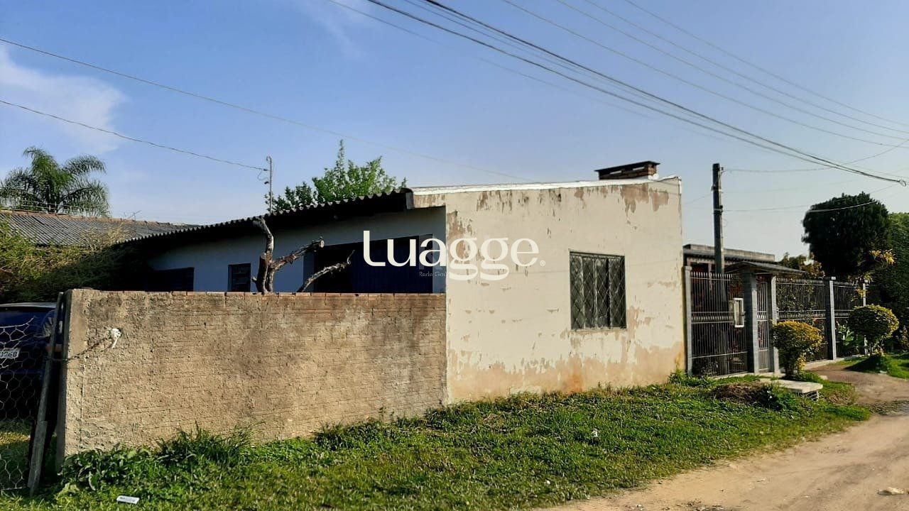Casa à venda com 1 quarto, 82m² - Foto 2