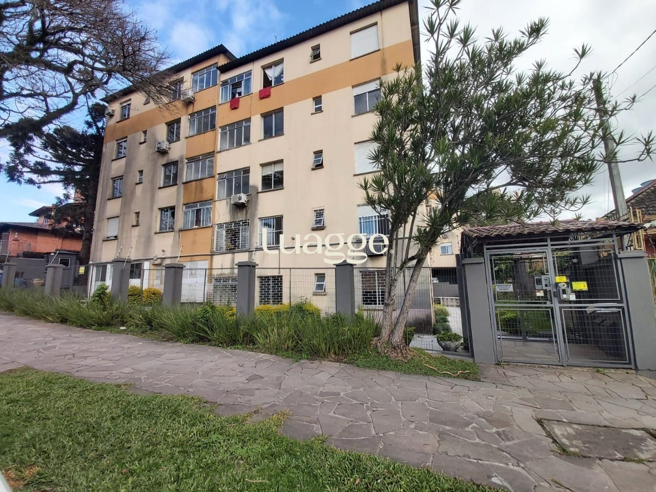 Apartamento à venda com 2 quartos, 61m² - Foto 4