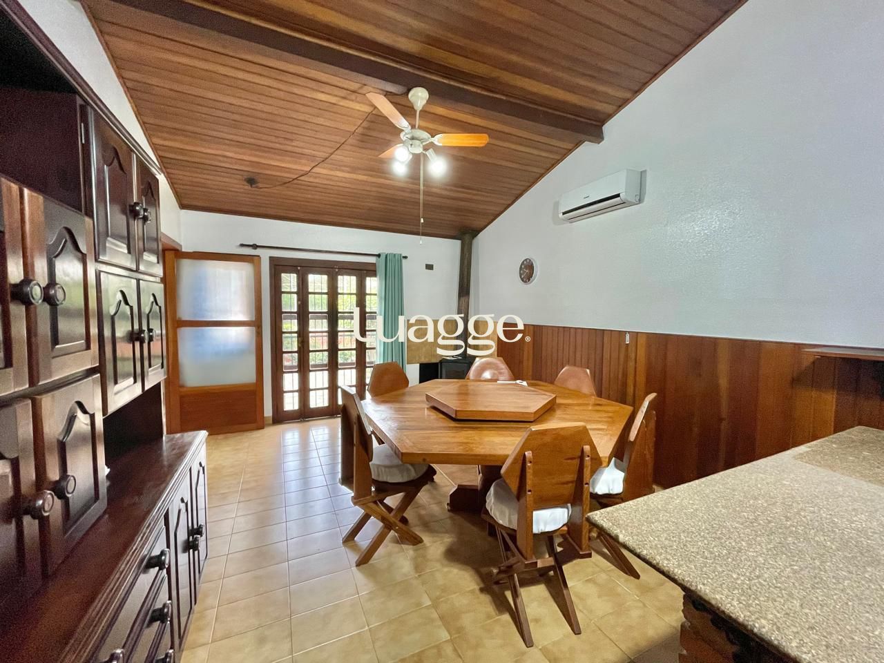 Casa à venda com 3 quartos, 338m² - Foto 7