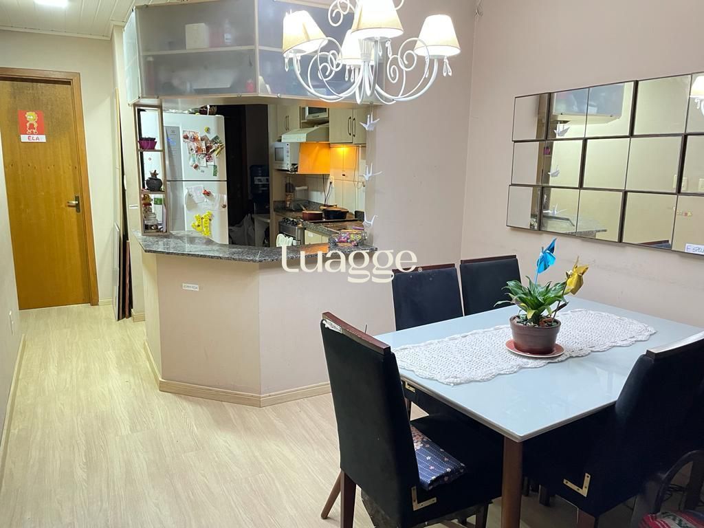 Casa à venda com 3 quartos, 70m² - Foto 3