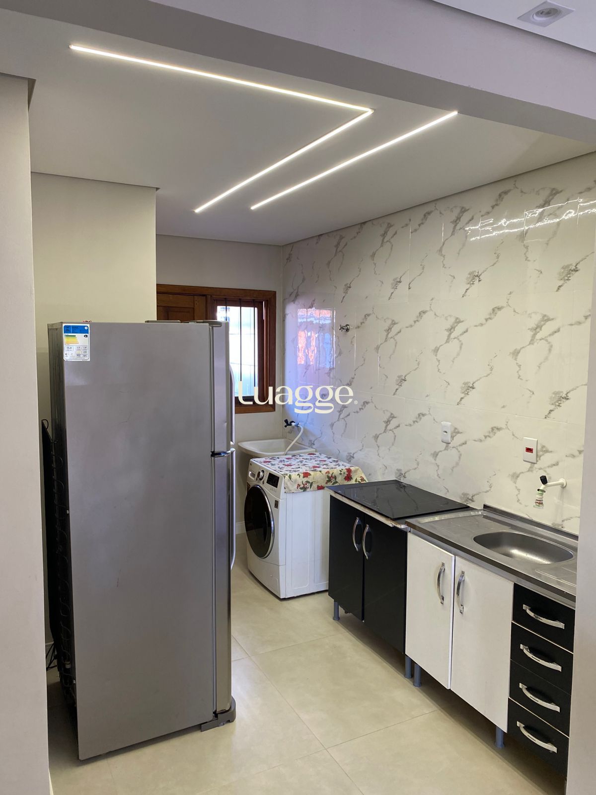 Casa à venda com 2 quartos, 52m² - Foto 5