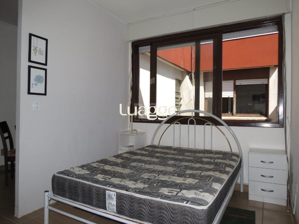 Apartamento à venda com 1 quarto, 37m² - Foto 2