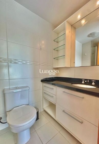Apartamento à venda com 2 quartos, 65m² - Foto 9