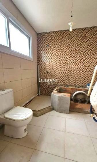 Casa de Condomínio à venda com 4 quartos, 286m² - Foto 22