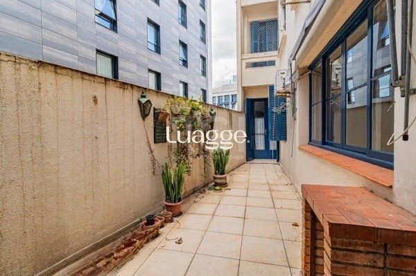 Apartamento à venda com 3 quartos, 146m² - Foto 17
