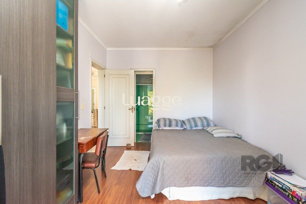 Casa à venda com 5 quartos, 378m² - Foto 33