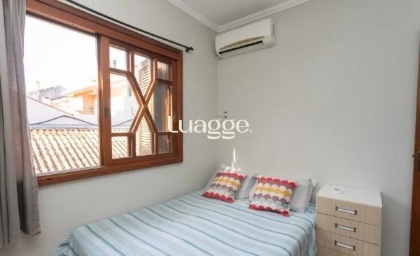 Casa à venda com 3 quartos, 219m² - Foto 27