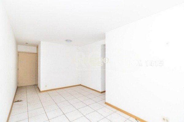 Apartamento à venda com 3 quartos, 69m² - Foto 4