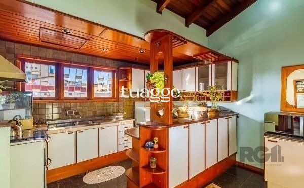 Casa à venda com 8 quartos, 443m² - Foto 5