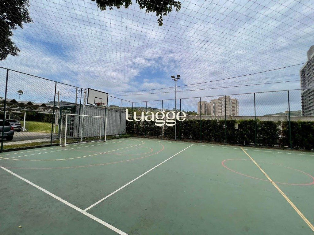 Apartamento à venda com 2 quartos, 69m² - Foto 32