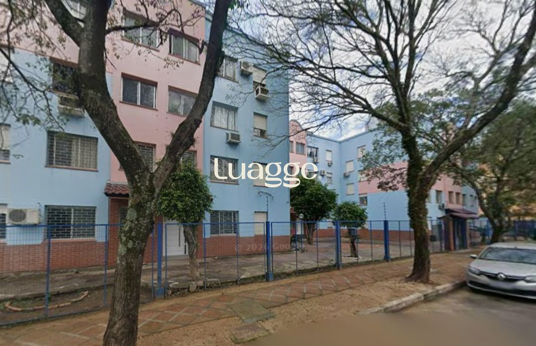 Apartamento no Sarandi de 2 dormitórios e vaga DESOCUPADO