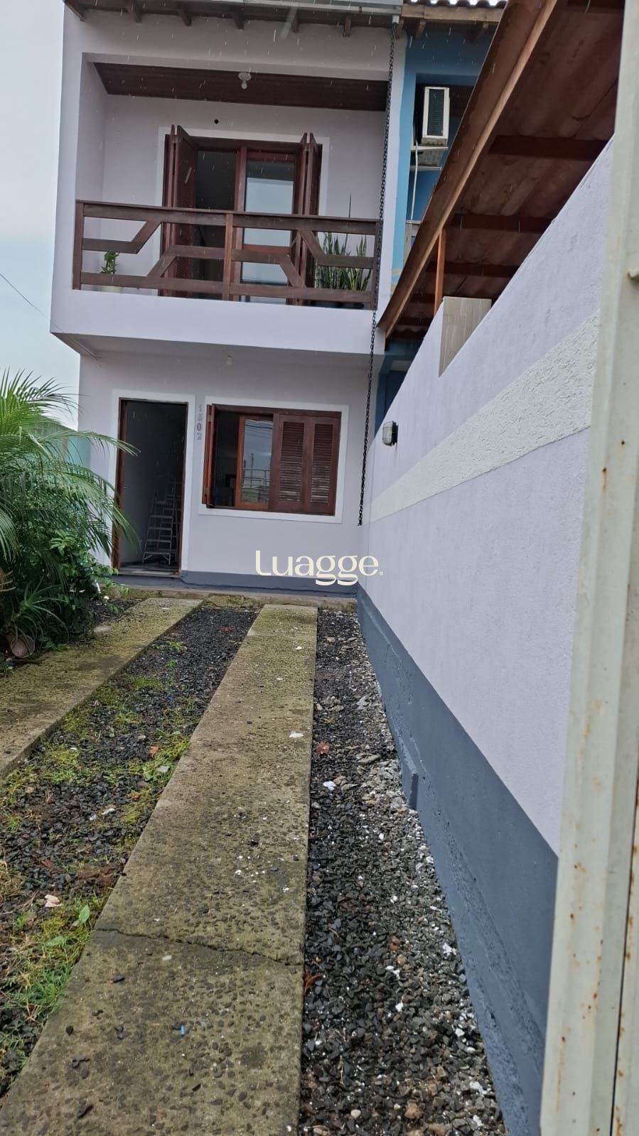 Casa à venda com 2 quartos, 102m² - Foto 1