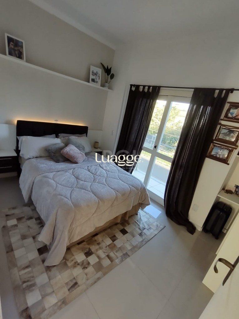 Casa à venda com 3 quartos, 101m² - Foto 13