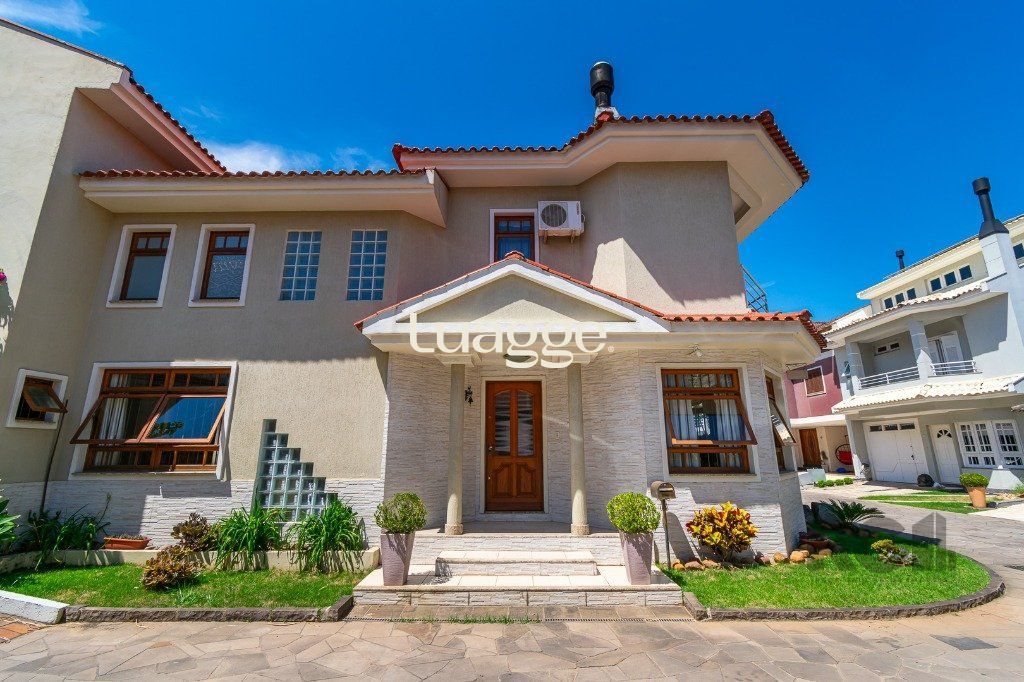 Casa de Condomínio à venda com 3 quartos, 193m² - Foto 1