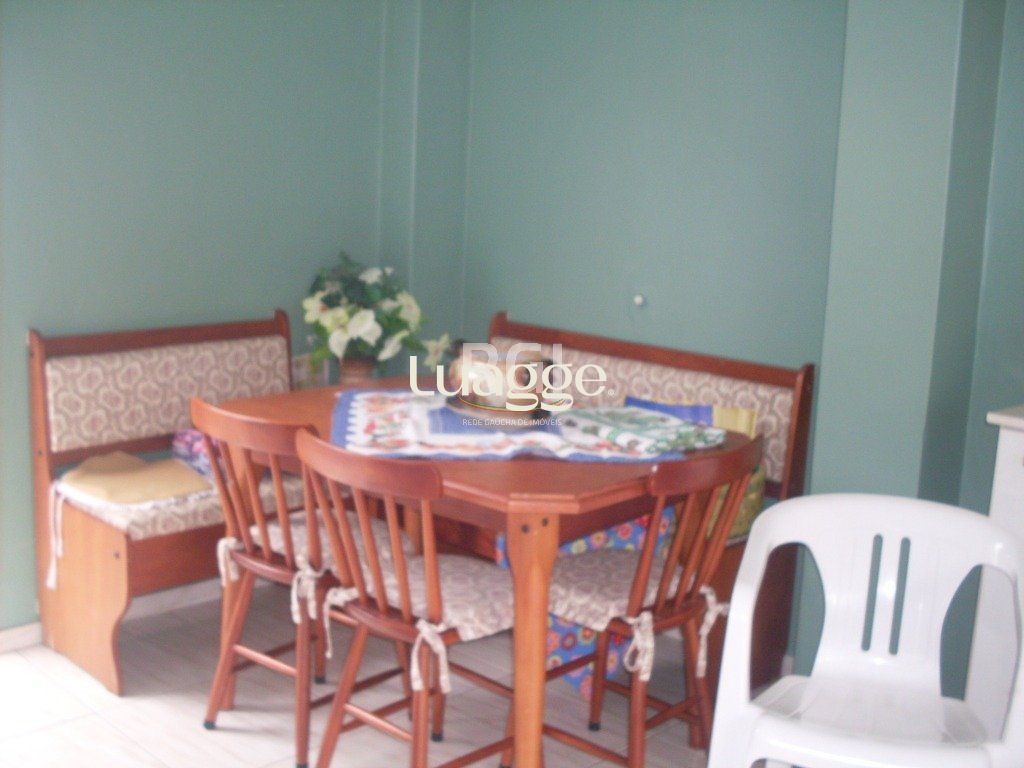 Casa à venda com 4 quartos, 185m² - Foto 14