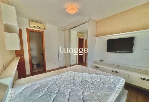 Apartamento à venda com 2 quartos, 65m² - Foto 6
