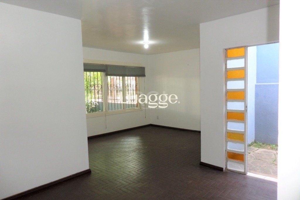 Casa à venda com 3 quartos, 159m² - Foto 3