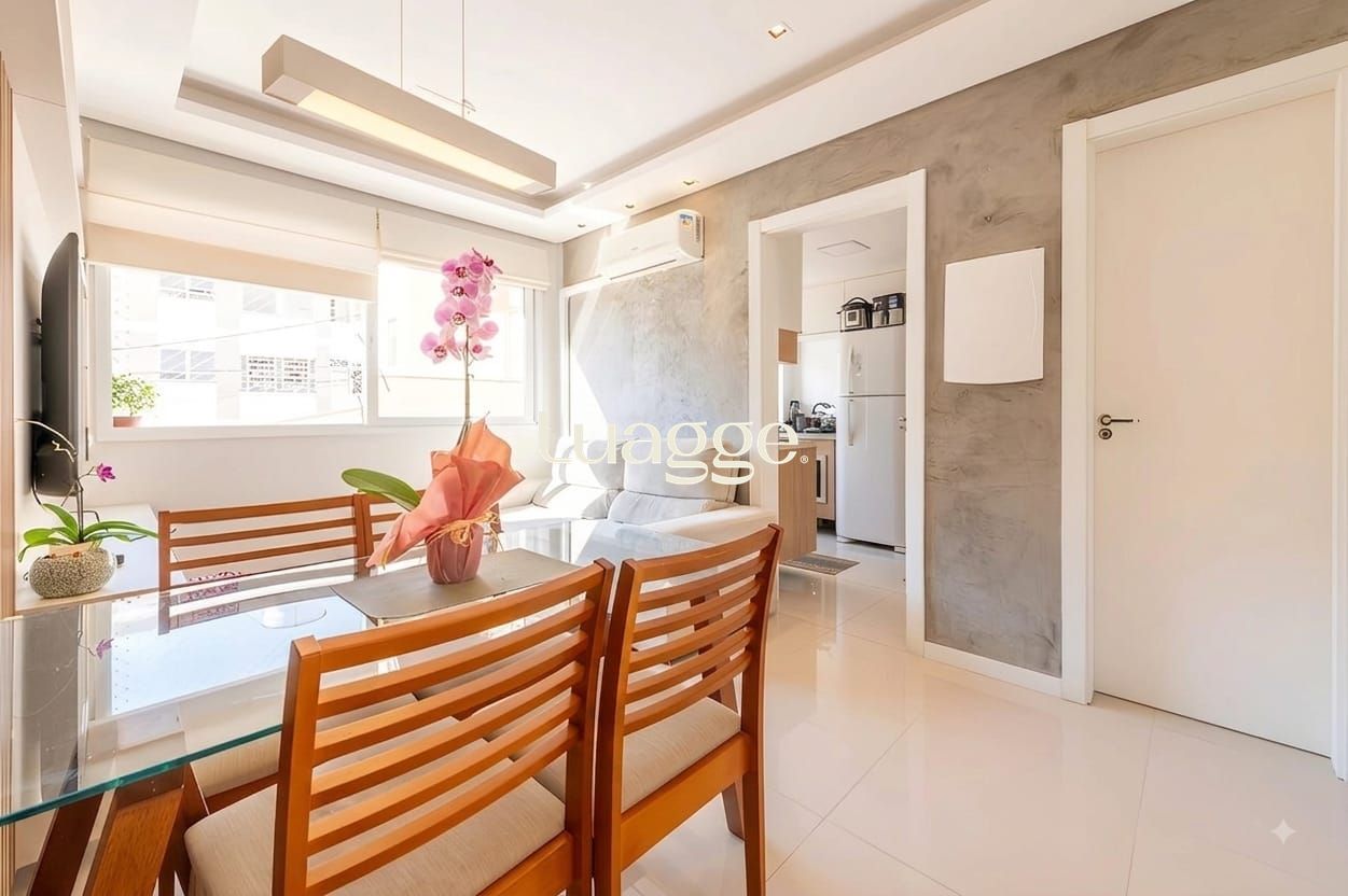 APTO COM 2 DORMITORIOS E BOX, BAIRRO PETROPOLIS