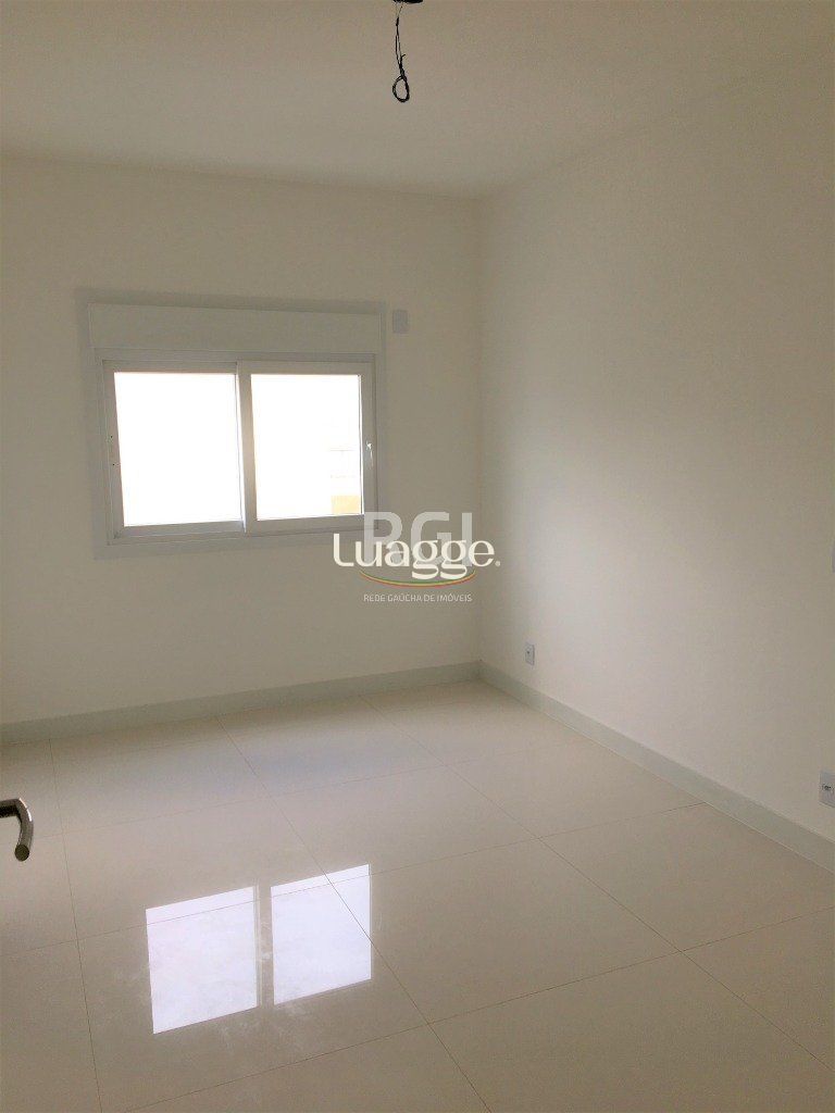 Apartamento à venda com 4 quartos, 163m² - Foto 2