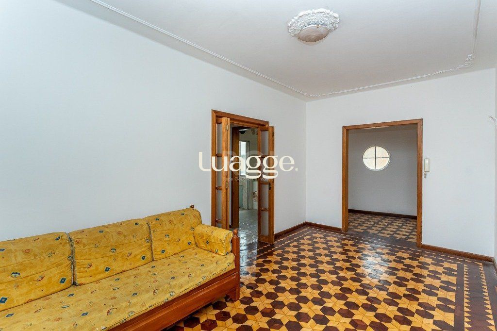 Apartamento à venda com 3 quartos, 106m² - Foto 1