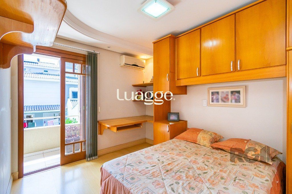 Casa de Condomínio à venda com 3 quartos, 193m² - Foto 11