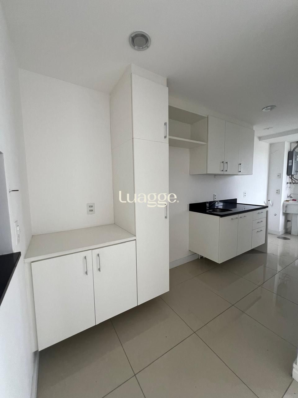 Apartamento à venda com 2 quartos, 67m² - Foto 39