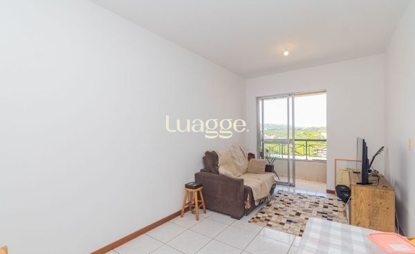 Apartamento à venda com 2 quartos, 59m² - Foto 2