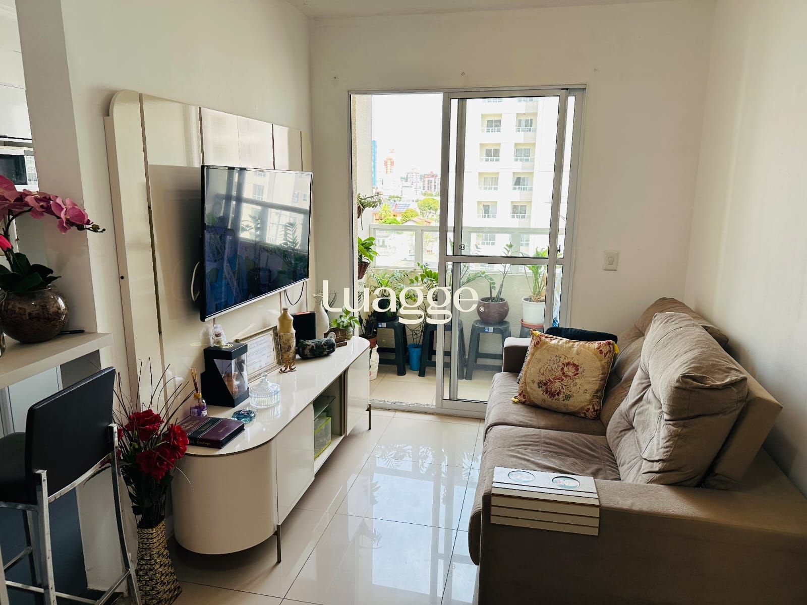 Excelente apartamento 2 dormitórios e vaga em Novo Hamburgo