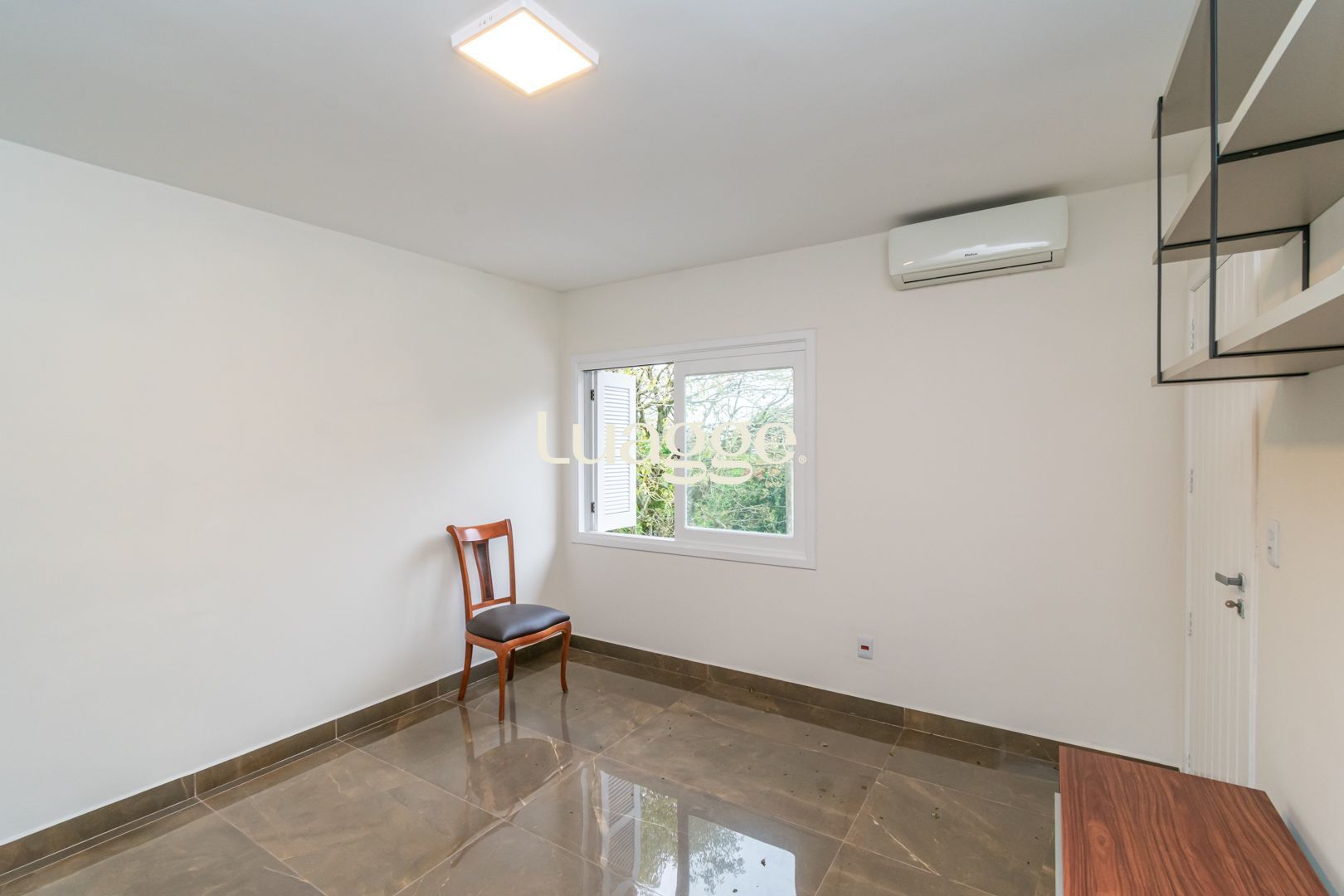 Casa à venda com 3 quartos, 355m² - Foto 29