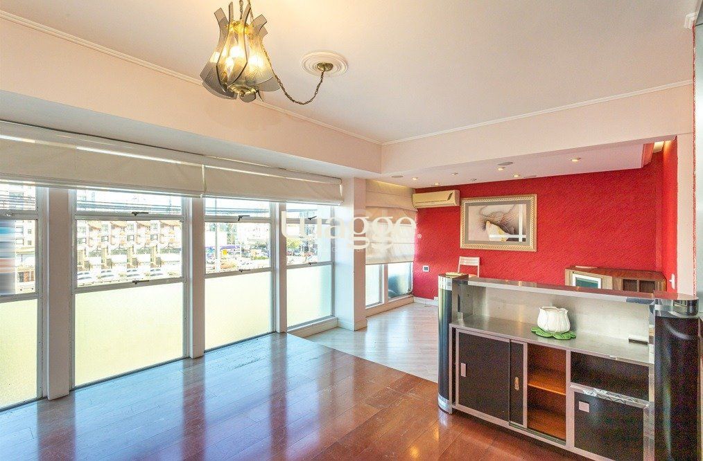 Apartamento à venda com 3 quartos, 127m² - Foto 1