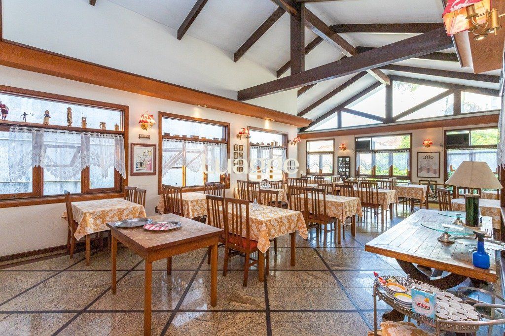 Casa, 3 quartos, 273 m² - Foto 1