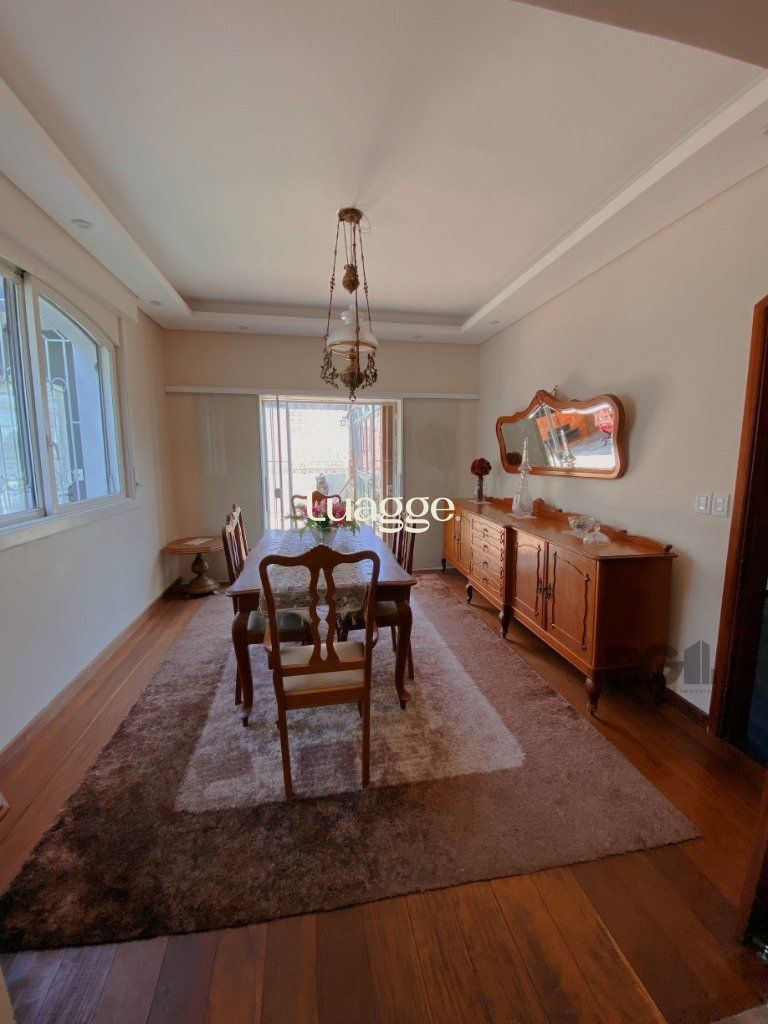 Casa à venda com 4 quartos, 420m² - Foto 7