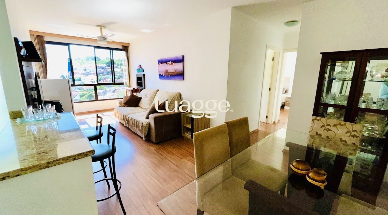 Apartamento à venda com 2 quartos, 69m² - Foto 4